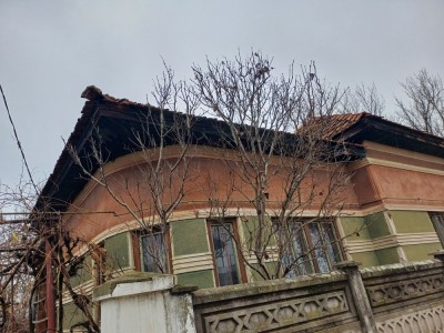 Vind Casa sat. PETRENI comuna Baca foto