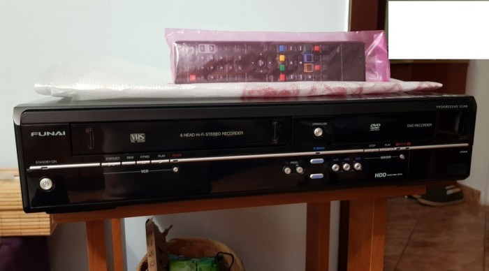 Funai combo video recorder DVD - HDD - VCR nou