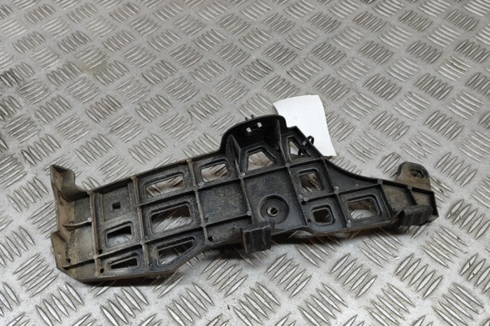 Suport bara de protecție dreapta spate LEXUS UX _AA1_, _AH1_, _MA1_ 2022 OEM: 52591-76020 30272646