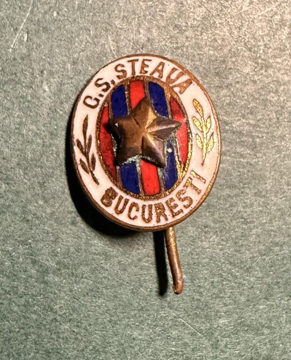 Insigna pin CS Steaua Bucuresti