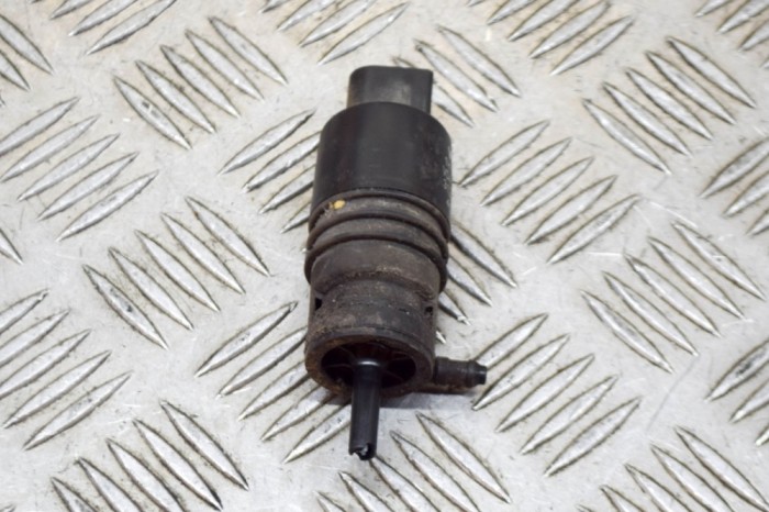 Motor rezervor lichid de parbriz VW PASSAT B7 362 2012 OEM: 3122785,1K5955651 | 13572568
