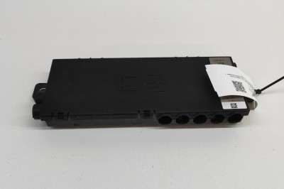 Unitate de distribuție a energiei LAND ROVER RANGE ROVER VELAR L560 2018 OEM: J8A2-14516-AC,HX53-14A073-AA | 27528972 foto