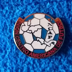 Insigna fotbal - Federatia de fotbal din UNCAF (Uniunea Centru Americana)
