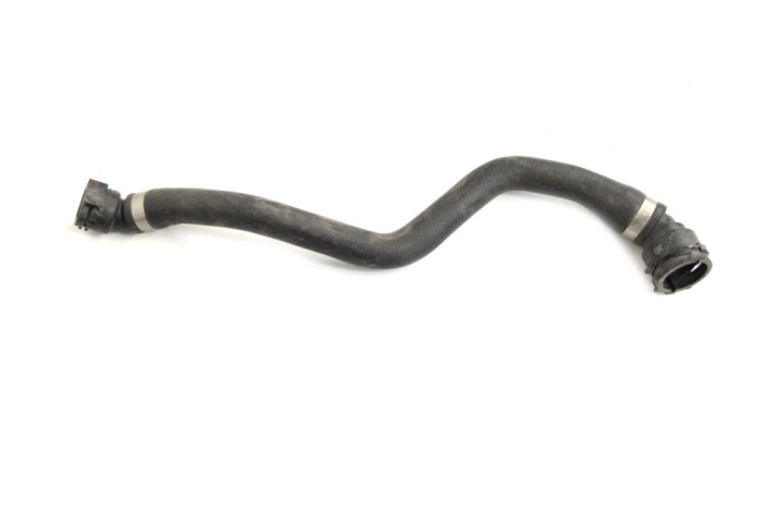 Furtun de lichid de răcire BMW 3 F30, F80 2014 OEM: 7596841 12220204