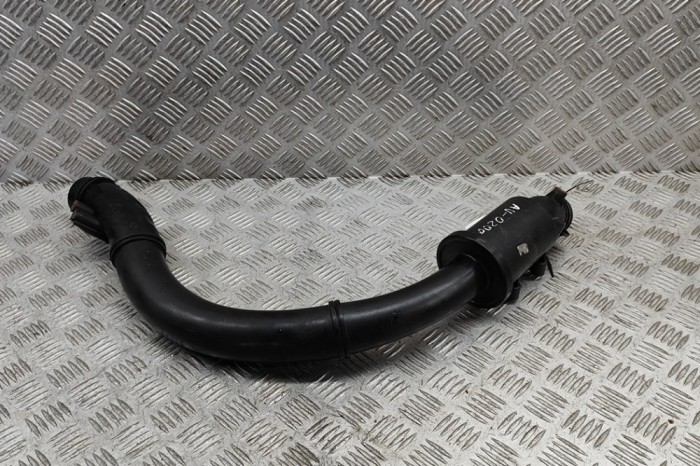Furtun intercooler MERCEDES-BENZ SPRINTER 3,5-t Van 907, 910 2020 OEM: A6510902500 | 32058822
