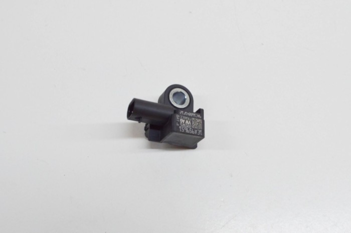 Senzor de impact dreapta față VW ID.4 E21 2021 OEM: 1EA959651 20440322