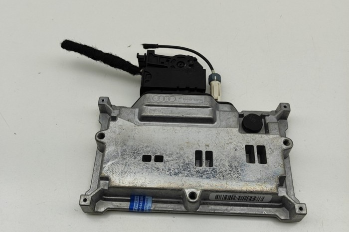 Unitate de control camera AUDI A6 C8 Avant 4A5 2024 OEM: 4K4907107T,4K4907107B 31317642
