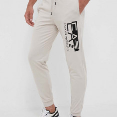 EA7 Emporio Armani pantaloni de trening din bumbac culoarea bej, cu imprimeu