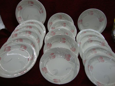 SET / SERVICIU MASA DIN PORTELAN ENGLEZESC CHURCHILL TULIP foto