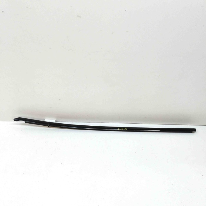 Chedar geam ușă st&acirc;nga față AUDI E-TRON GT 2022 OEM: 4J3837475C