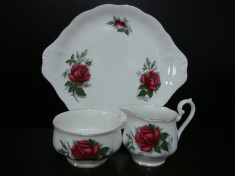 SET / SERVICIU DIN PORTELAN ENGLEZESC ROYAL ALBERT PLATOU ZAHARNITA LETIERA foto