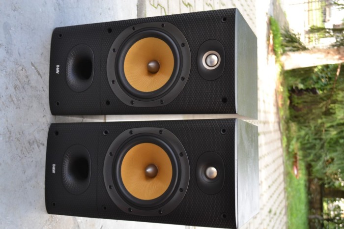 Boxe B&amp;W DM 602 S3