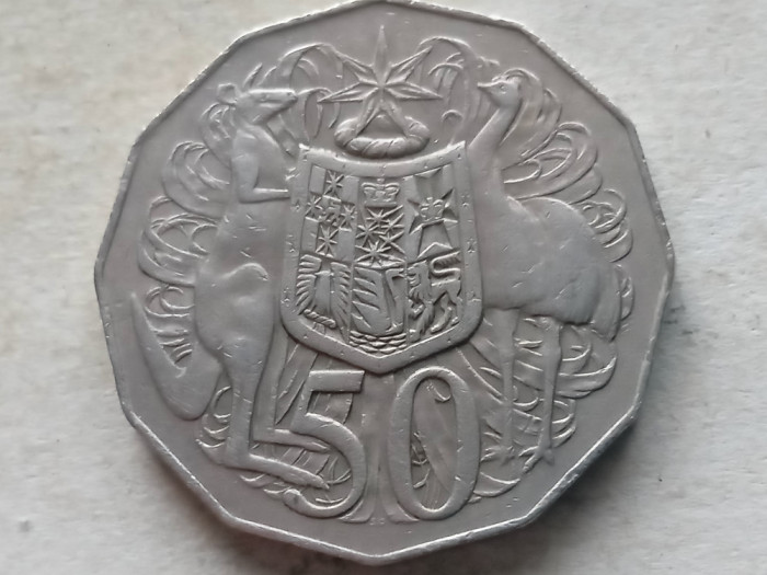 AUSTRALIA-50 CENTS 1975