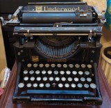 Mașină de scris Underwood No. 5 (cca. anii 1920)