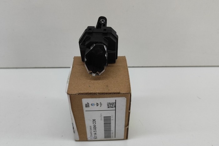 Iluminare interioară BMW 5 G60 2016 OEM: 63145A94CD6,5A94CD6 29506900