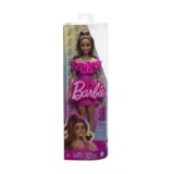 Cumpara ieftin Papusa Barbie Fashionista - Satena cu rochita roz
