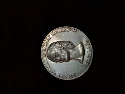 MEDALIE MIHAI EMINESCU , LICEUL TEORETIC BARLAD foto