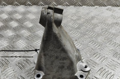 Suport motor st&amp;acirc;nga MERCEDES-BENZ C Coupe C204 2013 OEM: A2712230904 28399082 foto