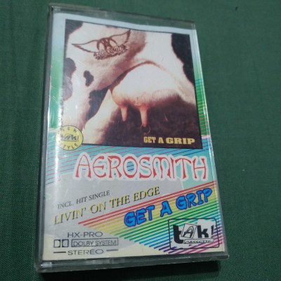 CASETA AUDIO AEROSMITH -GET A GRIP RARA!!! ORIGINALA foto