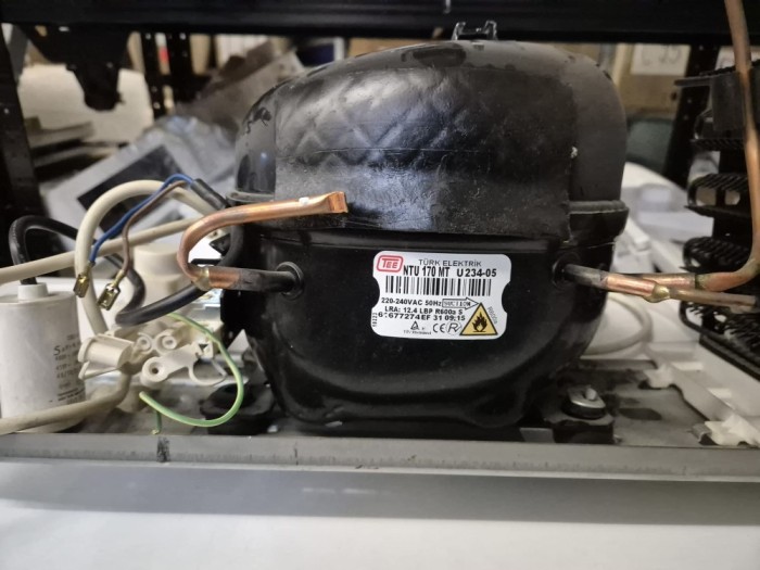 Compresor frigider Beko DDEN507MWD+ NTU170MT, motor / R3