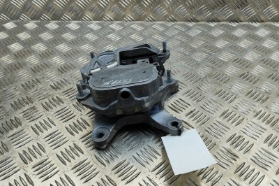 Suport cutie de viteze AUDI Q8 4MN 2024 OEM: 4M0399115P | 31798886 foto