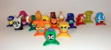 Gogo`s Crazy Bones, 18 figurine viu colorate plus 6 GRATUITE, old astragal games