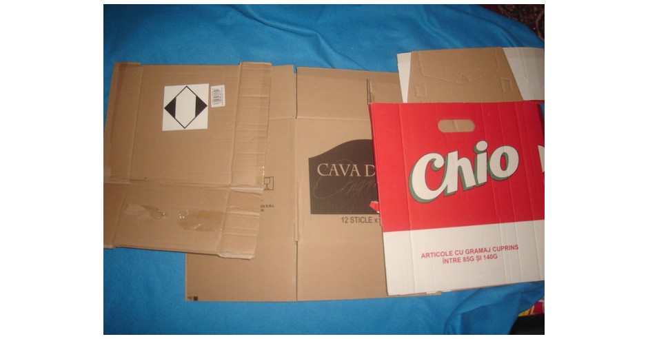 CUTII DE CARTON,SACI DE RAFIE SI SACI PLASTIC NOI | Okazii.ro