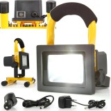 Proiector LED 10W Portabil cu Acumulator si Suport - Iluminare Mobila si Eficienta
