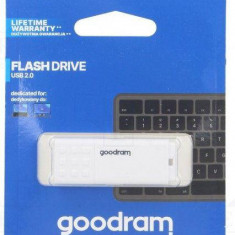 Stick USB GOODRAM UME2, 128GB, USB 2.0 (Alb)