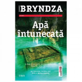Cumpara ieftin Apa Intunecata, Robert Bryndza - Editura Trei