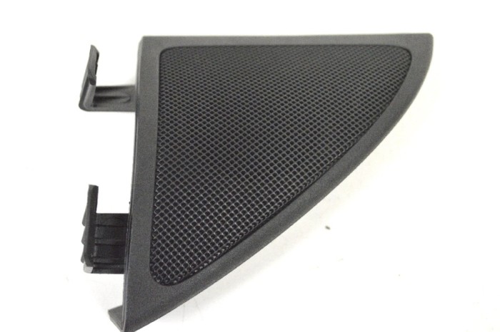 Difuzor ușă st&acirc;nga față MERCEDES-BENZ S W222, V222, X222 2015 OEM: A2227200044 11574389