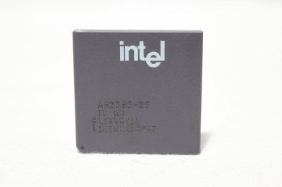 Intel A82385-25 CPU cache controller pentru procesor 386 foto