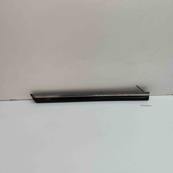 Bandou inferior ușă dreapta spate VW PASSAT Variant B7 365 2014 OEM: 3AA854950A