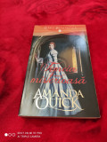 AMANDA QUICK: FEMEIA MISTERIOASA