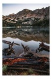 Tablou Canvas, "Reflexiile muntelui &icirc;n lac liniștit", Reflecție, Măreție, Natură, Tranquilitate, Munți, Liniște, Frumusețe, Lemn, Apus, Apă, Sălbătici