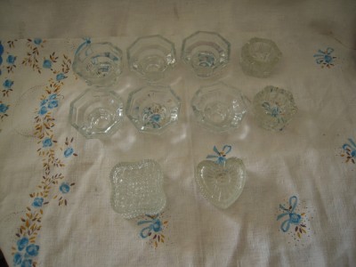 LOT de 8 candele din sticla si 2 casete din sticla cu capac foto