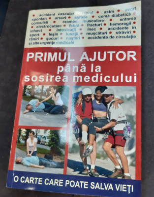 PRIMUL AJUTOR PANA LA SOSIREA MEDICULUI foto