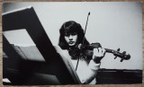 Violonista Mihaela Martin// fotografie de presa