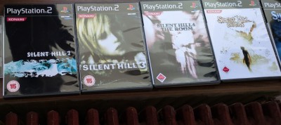 Seria completa silent hill de PS2 foto
