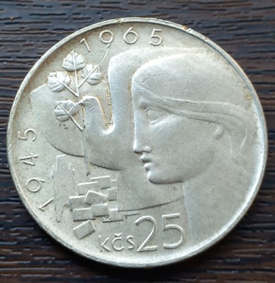 (A462) MONEDA DIN ARGINT CEHOSLOVACIA - 25 KORUN 1965, 20 ANI ELIBERARE foto