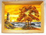 TABLOU CU SCENA MARINA APUS DE SOARE DECORAT CU CHIHLIMBAR RAMA LEMN 23.5 CM