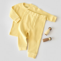 Set bluzita cu maneca lunga si pantaloni lungi din bumbac organic si 5% elastan - Galben BabyCosy (Marime: 3-6 Luni)