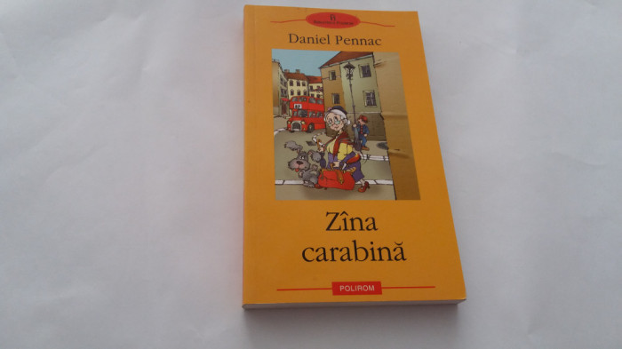 ZINA CARABINA DANIEL PENNAC RF18/3