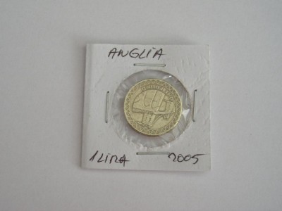 M3 C50 - Moneda foarte veche - Anglia - o lira sterlina - 2005 foto