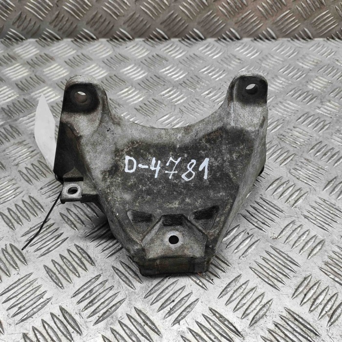 Suport cutie de viteze BMW 7 F01, F02 2011 OEM: 6781229