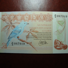 SURINAME 2 1/2 GULDEN 1985 UNC