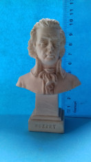 Bust Compozitor Wolfgang Amadeus Mozart foto