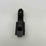 Buton geam ușă dreapta spate KIA SOUL II PS 2015 OEM: 93580-B2600,93580-B2600BF6 | 30468295