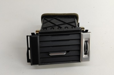 Gura de ventilație planșa de bord LAND ROVER RANGE ROVER EVOQUE L538 2017 OEM: BJ32-018B09-GC 29530710 foto