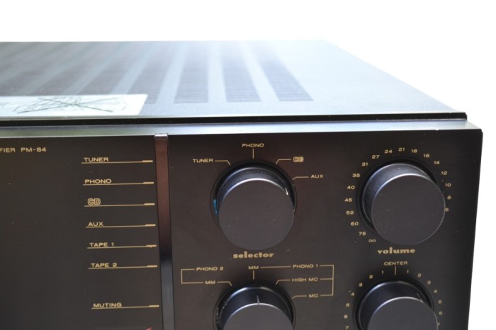 Amplificator Marantz PM 84